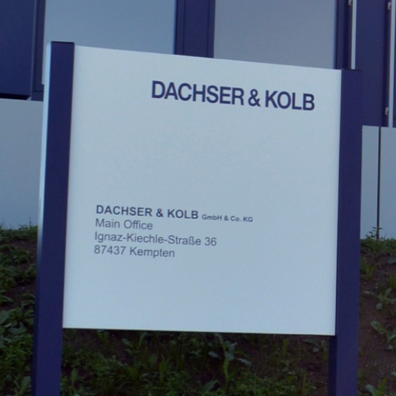 Das Firmengebäude und die Zentrale von DACHSER & KOLB in der Ignaz-Kiechle-Straße in Kempten im Allgäu.